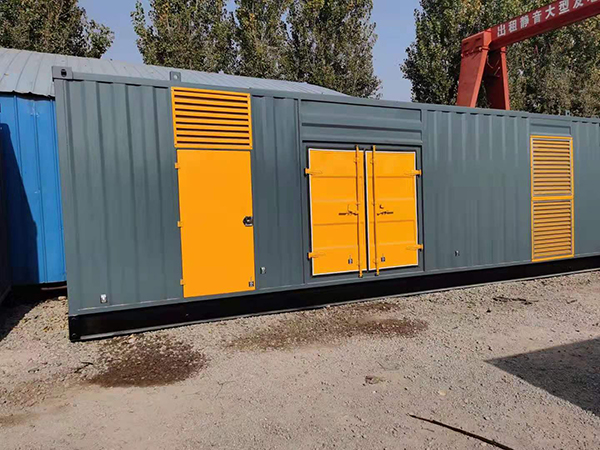 礼纪镇300kw 柴油发电机组用多大的空气开关？